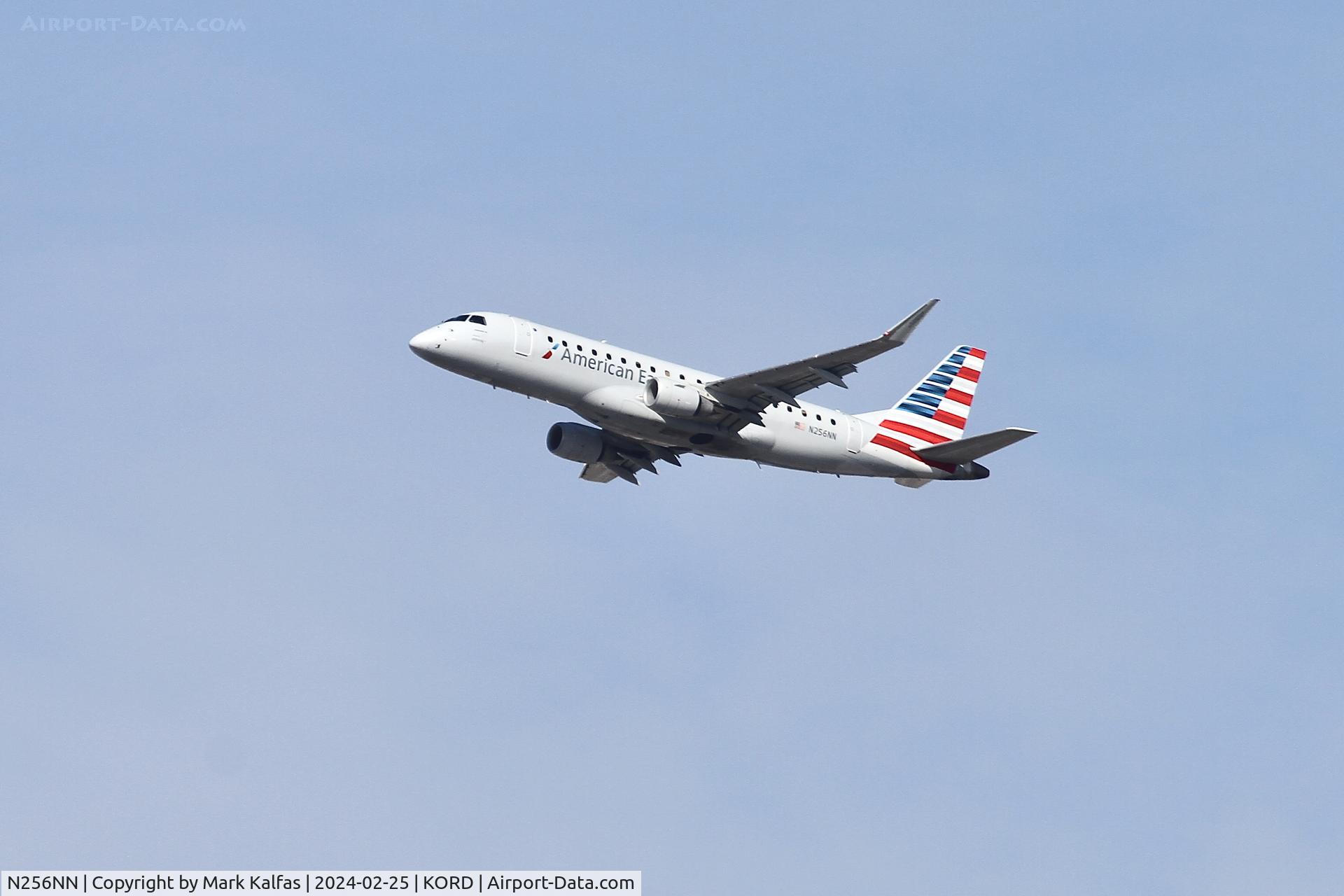 N256NN, 2017 Embraer 175LR (ERJ-170-200LR) C/N 17000665, E75L Envoy Air/American Eagle EMBRAER ERJ 170-200 LR N256NN ENY3984 ORD-ICT