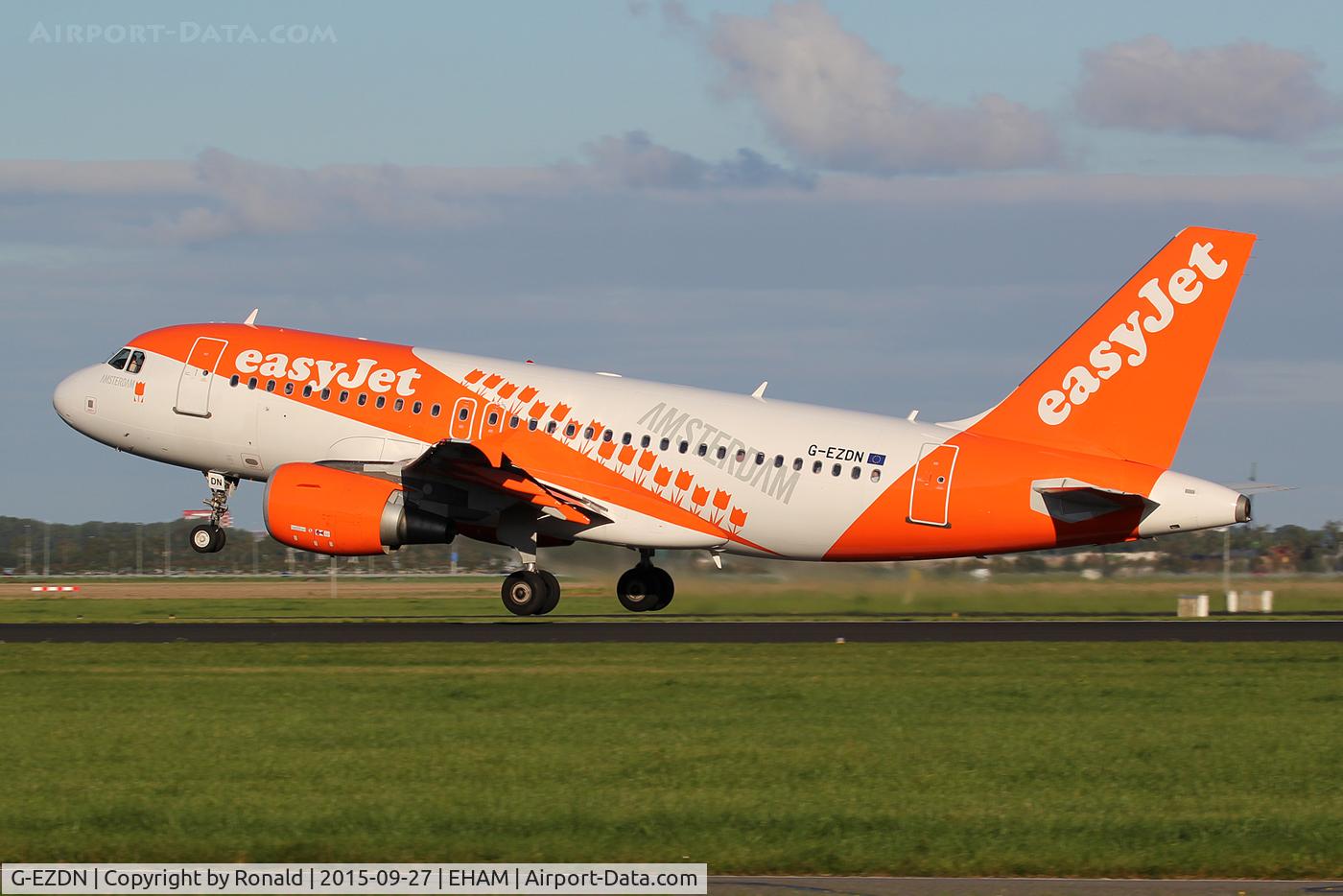 G-EZDN, 2008 Airbus A319-111 C/N 3569, at spl