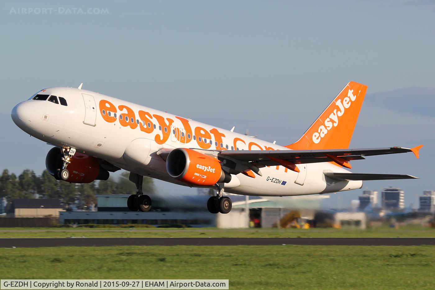 G-EZDH, 2008 Airbus A319-111 C/N 3466, at spl