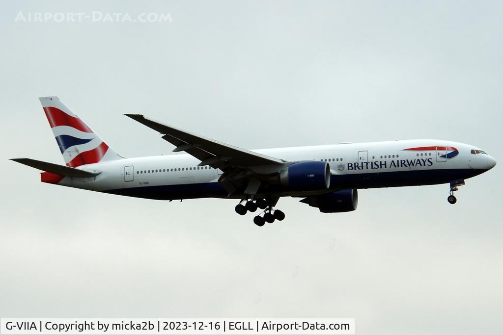 G-VIIA, 1997 Boeing 777-236 C/N 27483, Landing