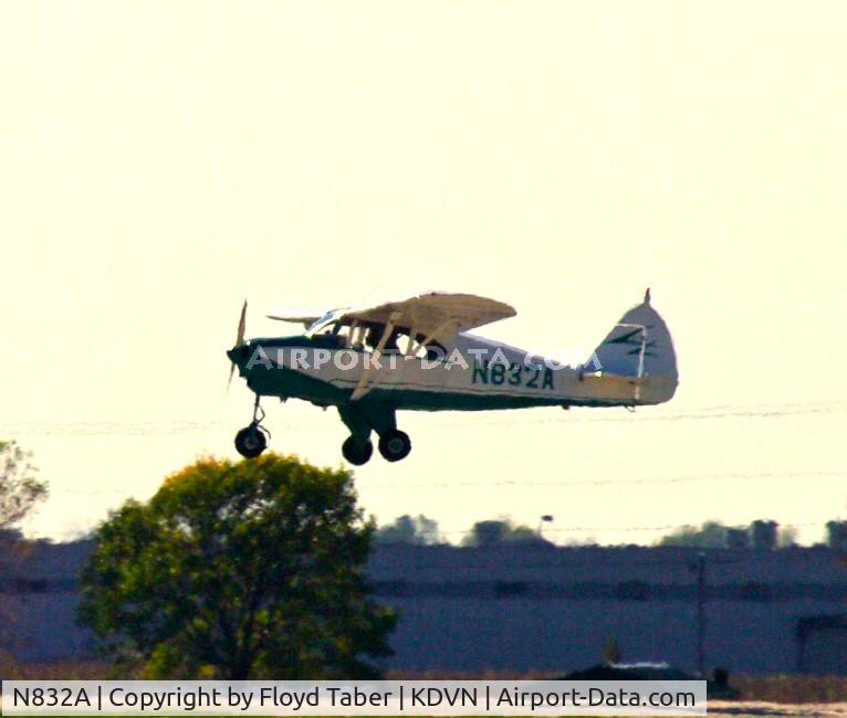 N832A, 1951 Piper PA-22 C/N 22-133, Departing Davenport 15