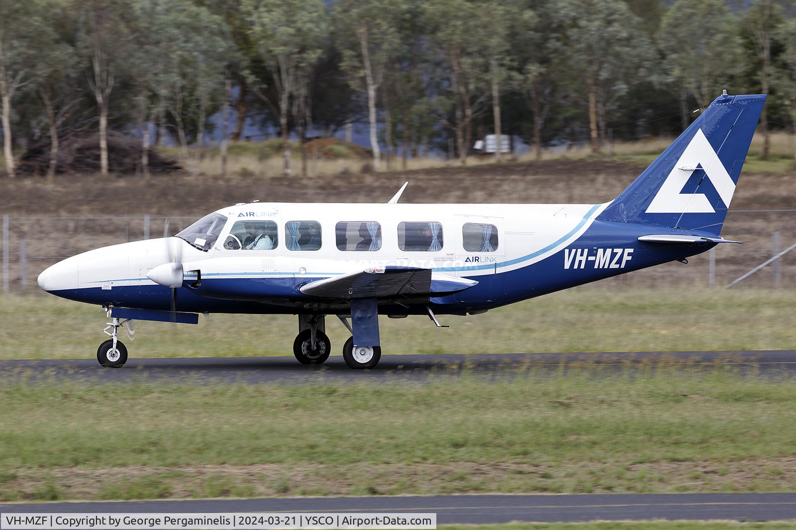 VH-MZF, 1982 Piper PA-31-350 Chieftain C/N 31-8252039, Departing for Bankstown, Sydney.