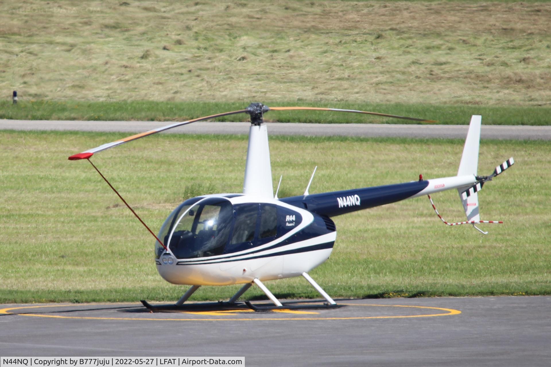 N44NQ, Robinson R44  Raven I C/N 1860, at Le Touquet