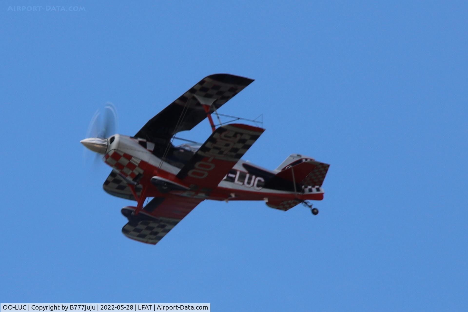OO-LUC, 2008 Aviat Pitts S-2C Special C/N 6084, at Le Touquet