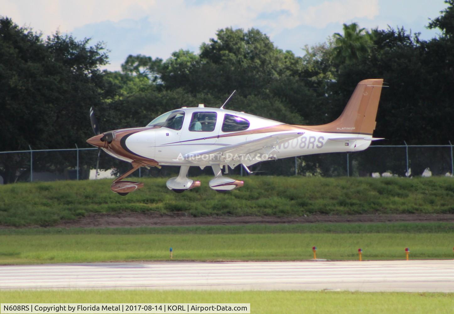 N608RS, 2015 Cirrus SR22 Platinum C/N 4275, SR22 zx