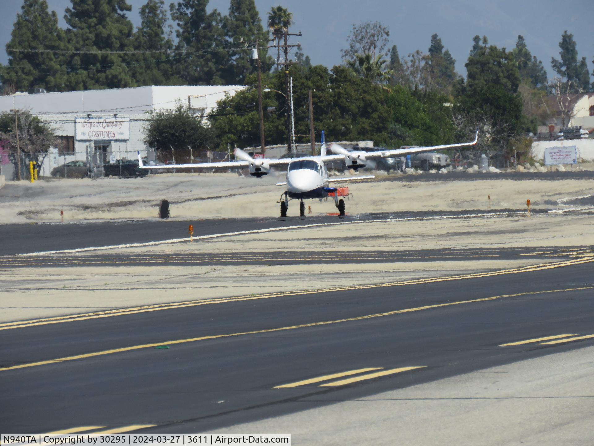 N940TA, 2014 Tecnam P-2006T C/N 140/US, Taking off