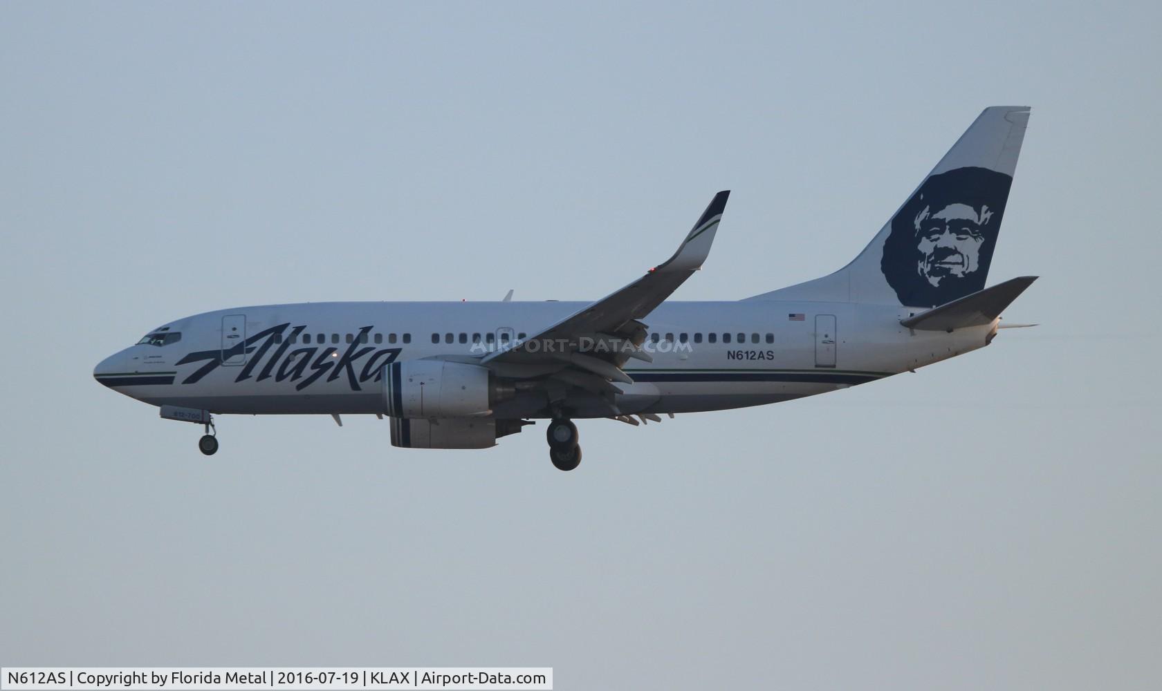 N612AS, 1999 Boeing 737-790 C/N 30162, ASA 737 zx