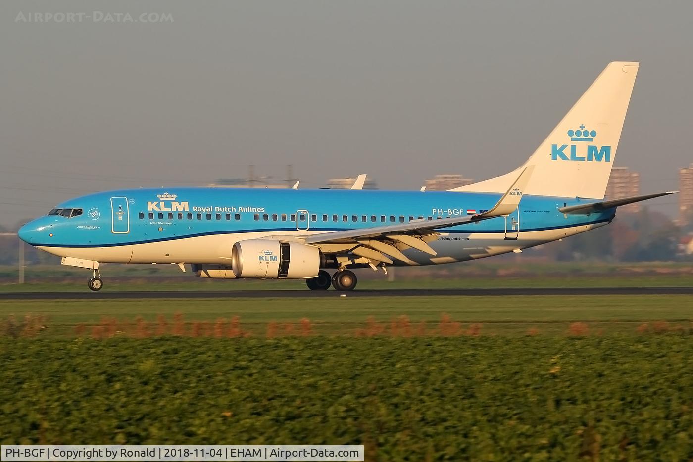 PH-BGF, 2008 Boeing 737-7K2 C/N 30365, at spl
