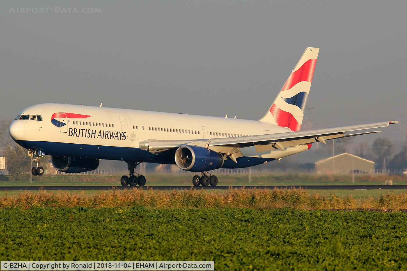 G-BZHA, 1998 Boeing 767-336 C/N 29230, at spl