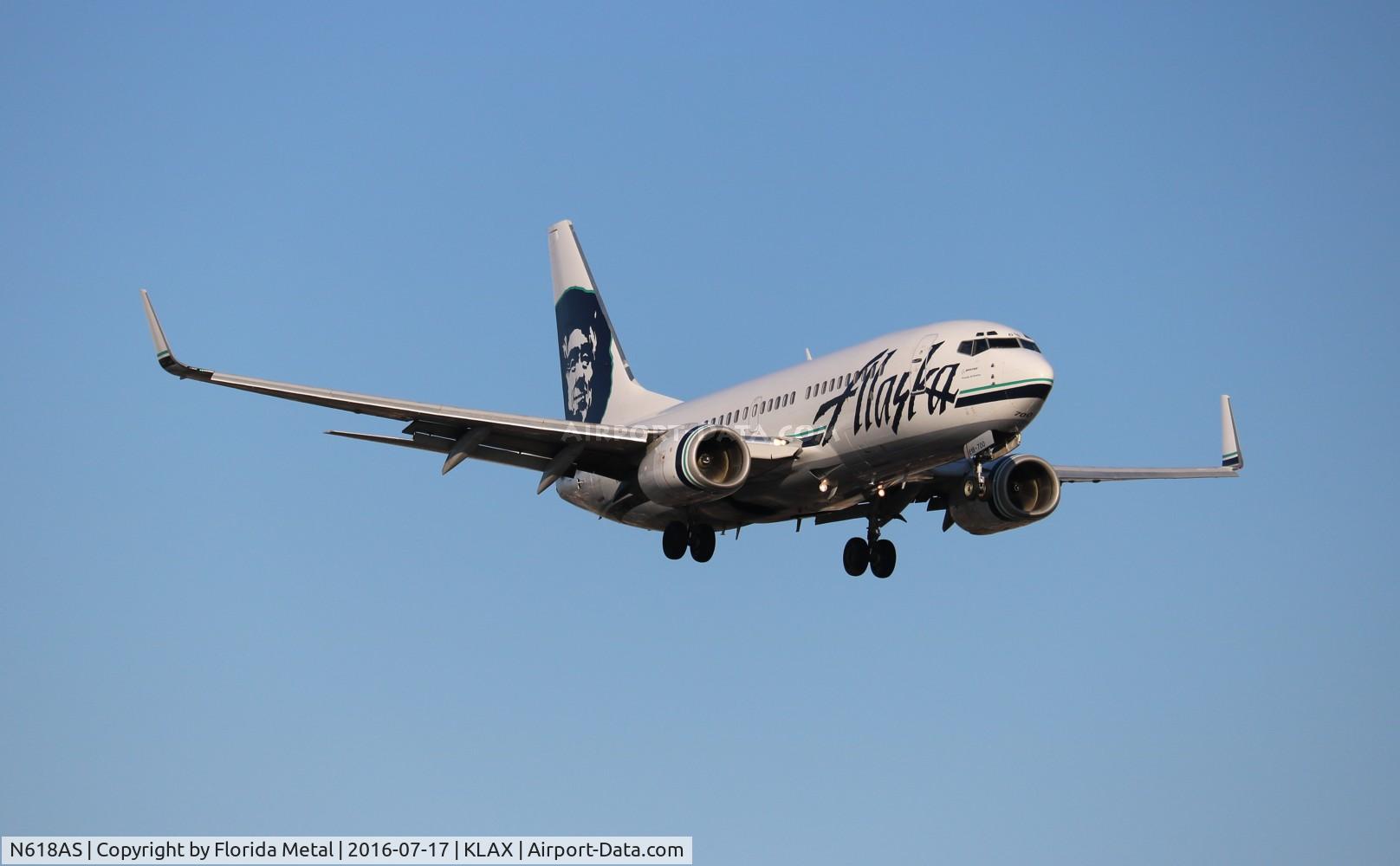 N618AS, 2000 Boeing 737-790 C/N 30543, ASA 737 zx PDX-LAX
