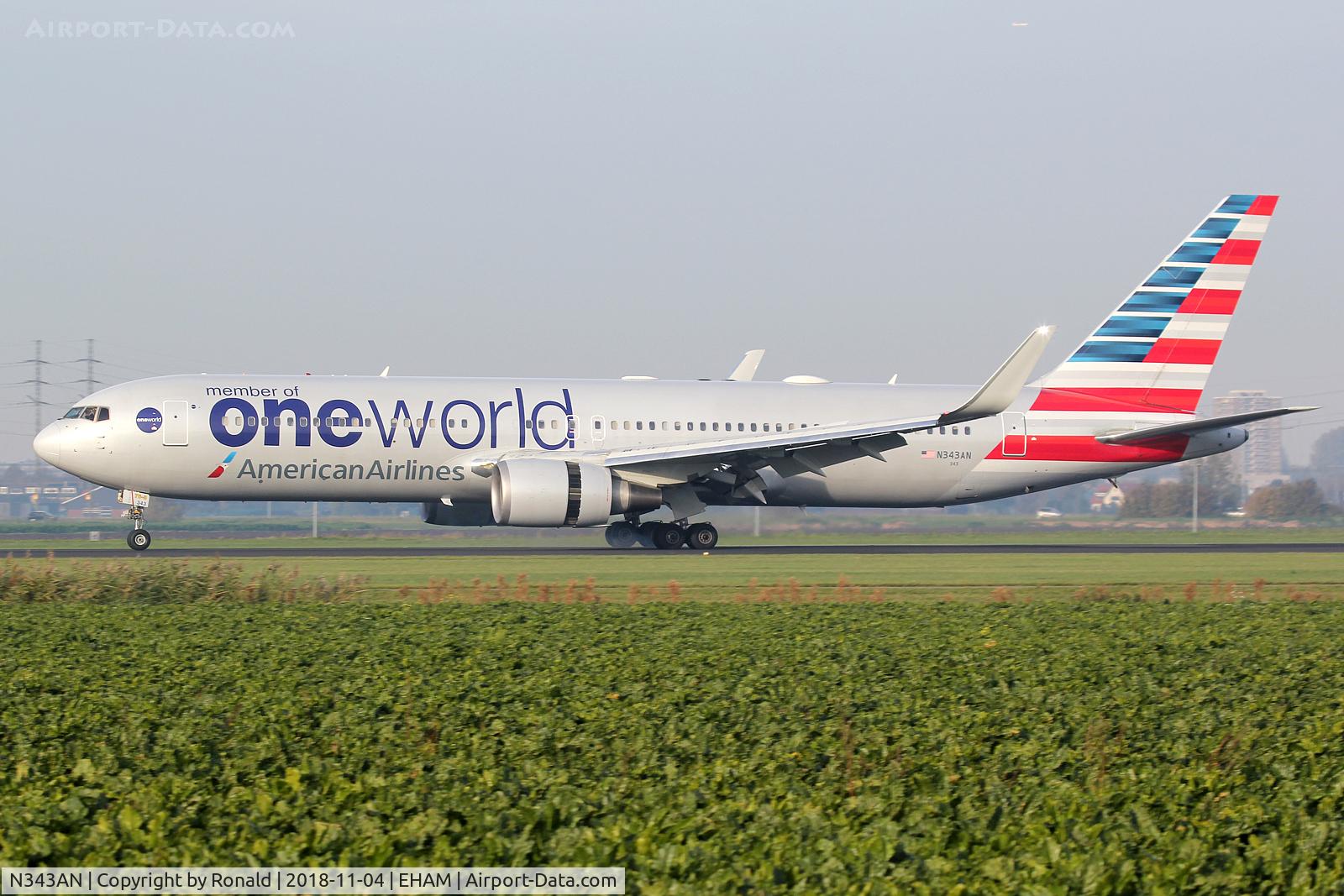 N343AN, 2003 Boeing 767-323 C/N 33082, at spl