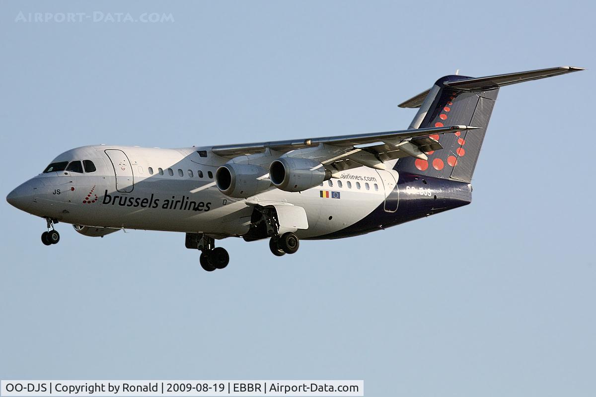 OO-DJS, 1996 British Aerospace Avro 146-RJ85 C/N E.2292, at ebbr