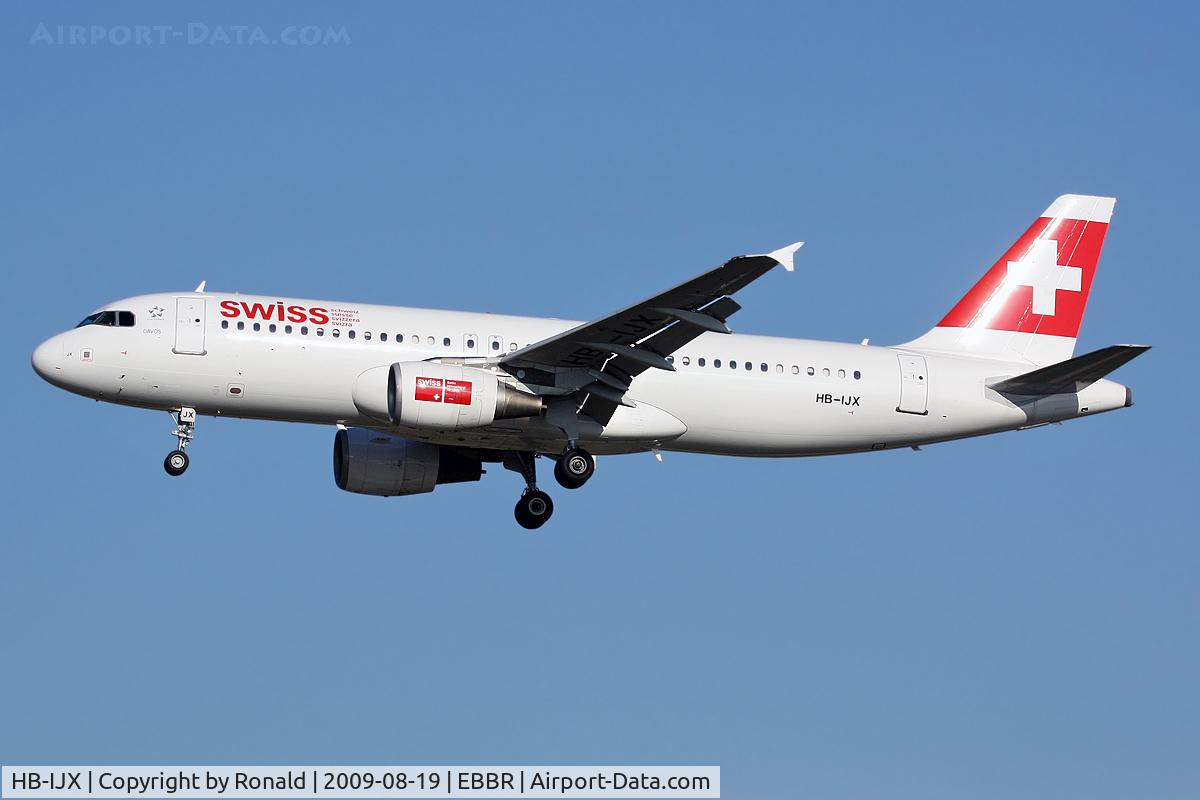 HB-IJX, 2002 Airbus A320-214 C/N 1762, at ebbr