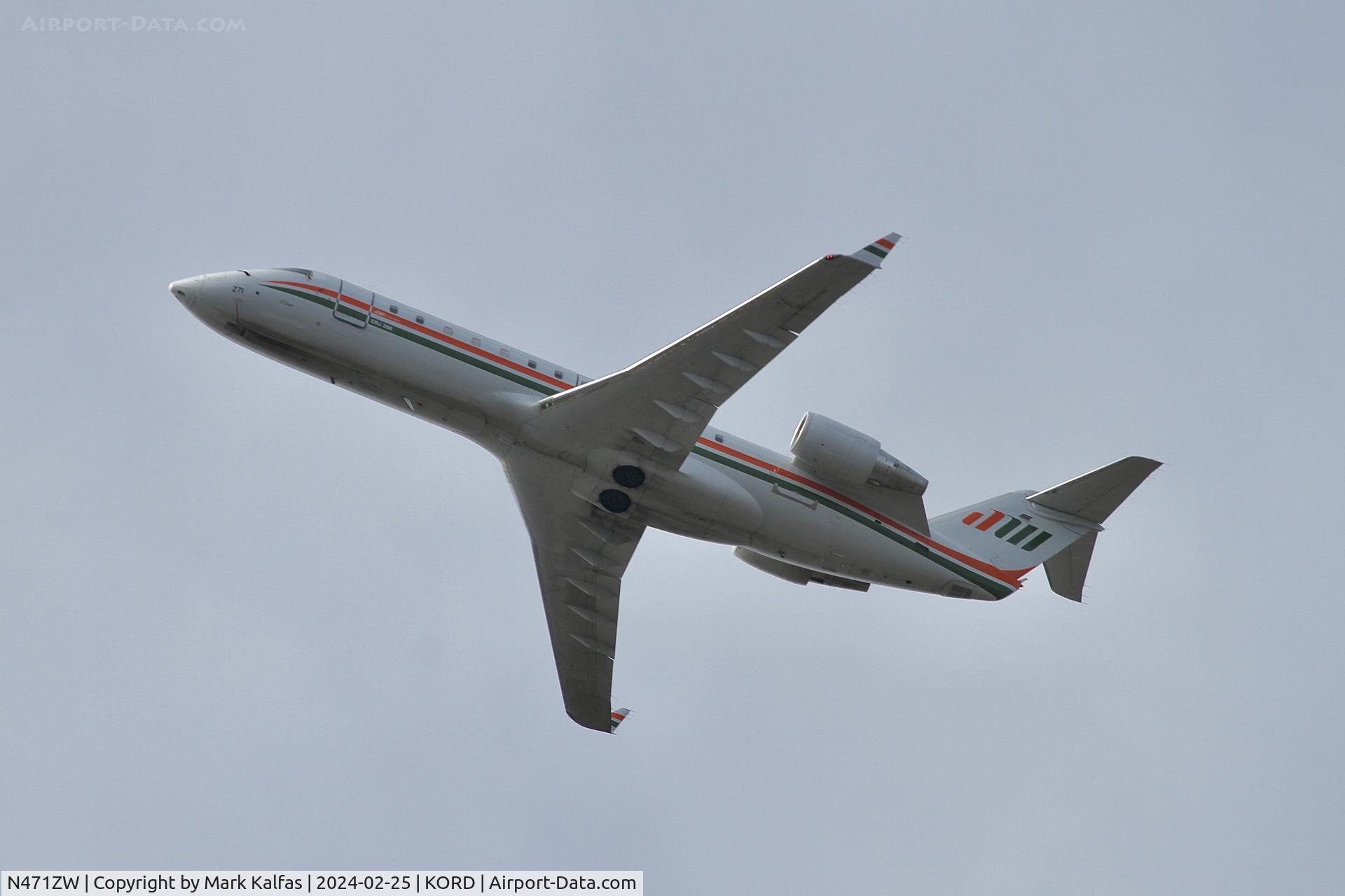 N471ZW, 2000 Bombardier CRJ-200ER (CL-600-2B19) C/N 7457, CRJ2 Air Wisconsin/ American Eagle BOMBARDIER INC CL-600-2B19 N471ZW AWI6040 ORD-ORD