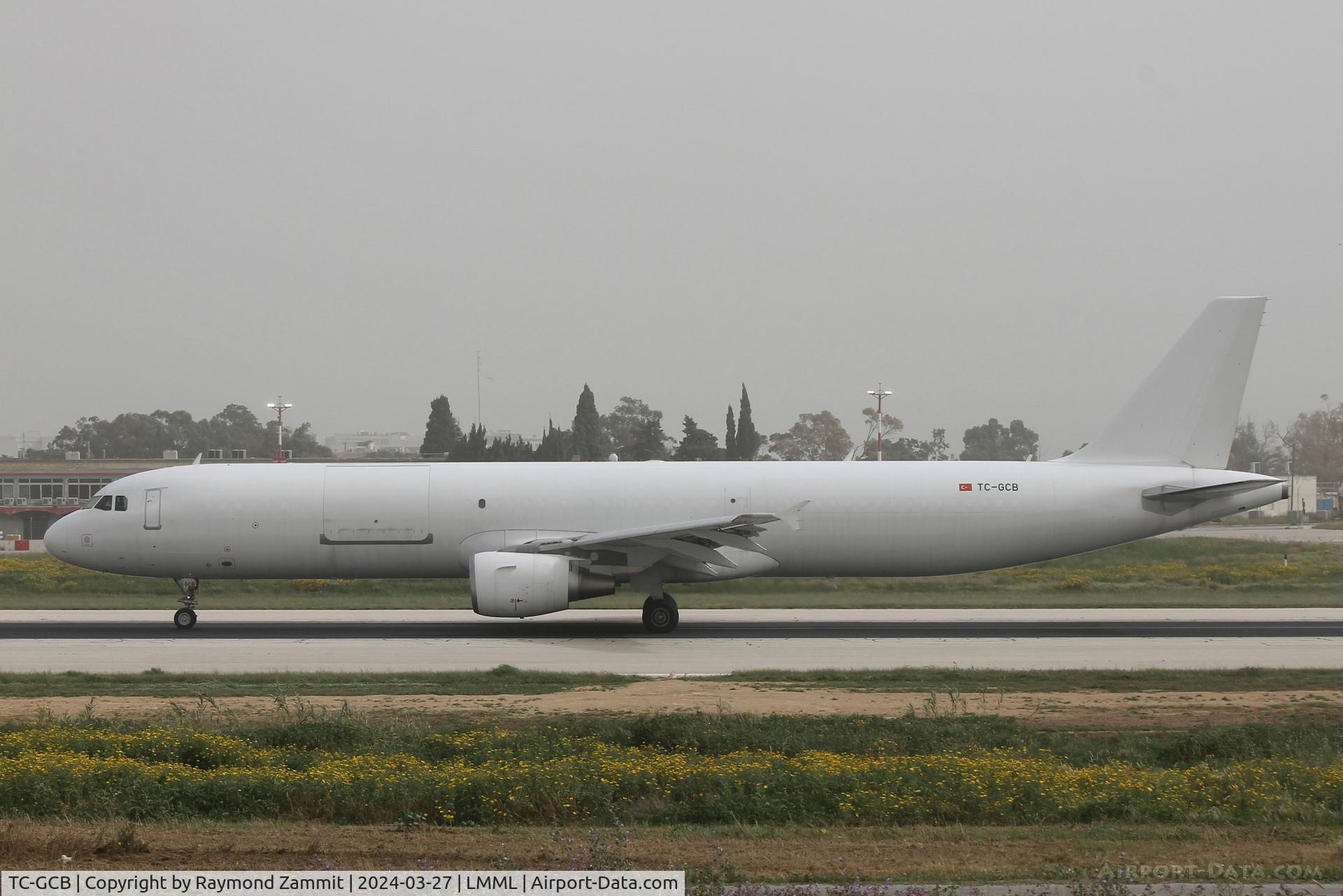 TC-GCB, Airbus 321-200(F) C/N 1094, A321 TC-GCB BBN Airlines