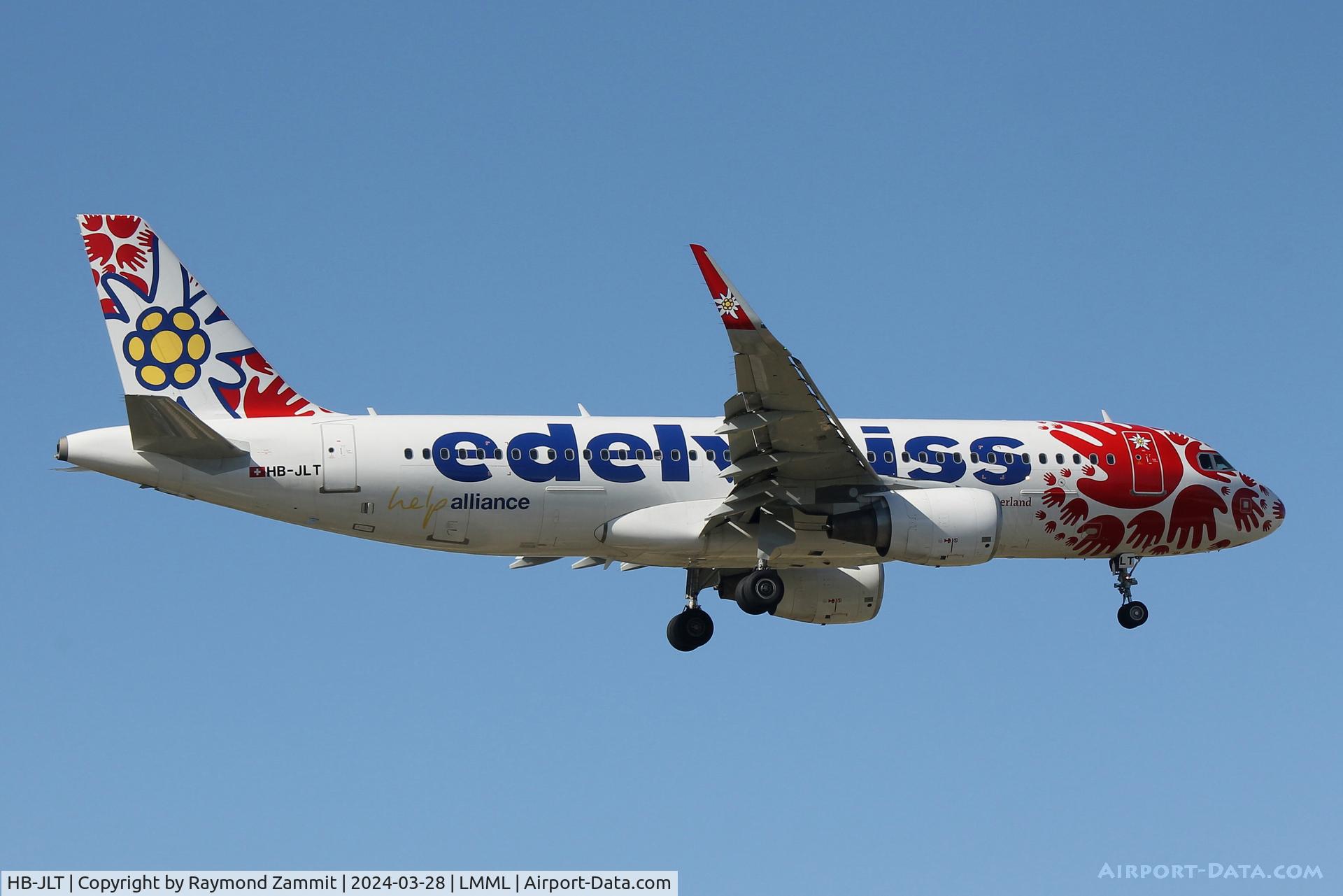 HB-JLT, 2013 Airbus A320-214 C/N 5518, A320 HB-JLT Edelweiss