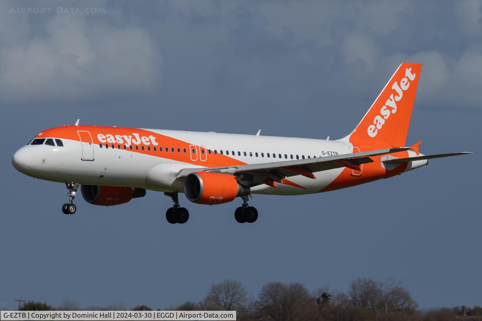G-EZTB, 2009 Airbus A320-214 C/N 3843, Bristol Airport 30/03/24