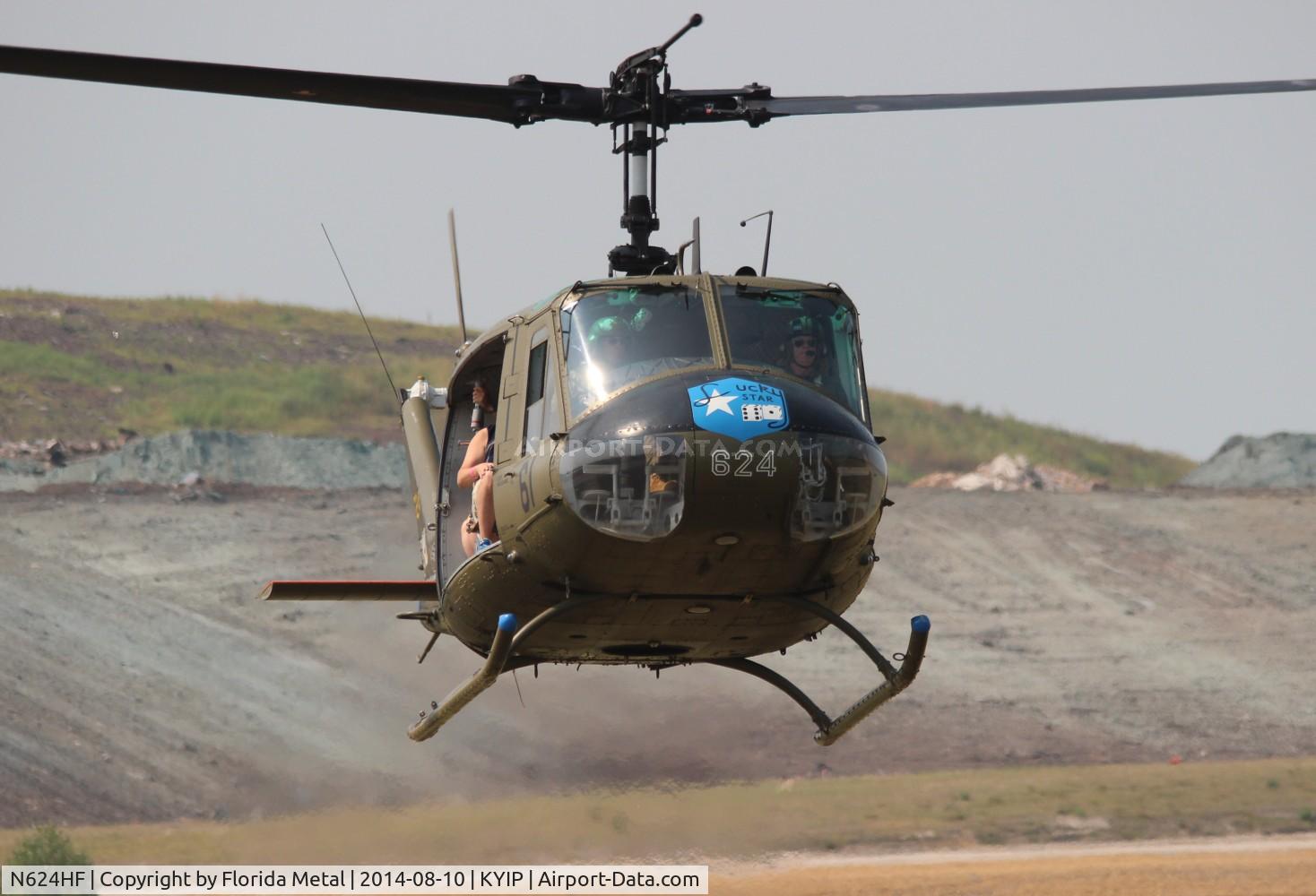 N624HF, 1966 Bell UH-1D Iroquois C/N 8819, Thunder Over Michigan 2014 zx