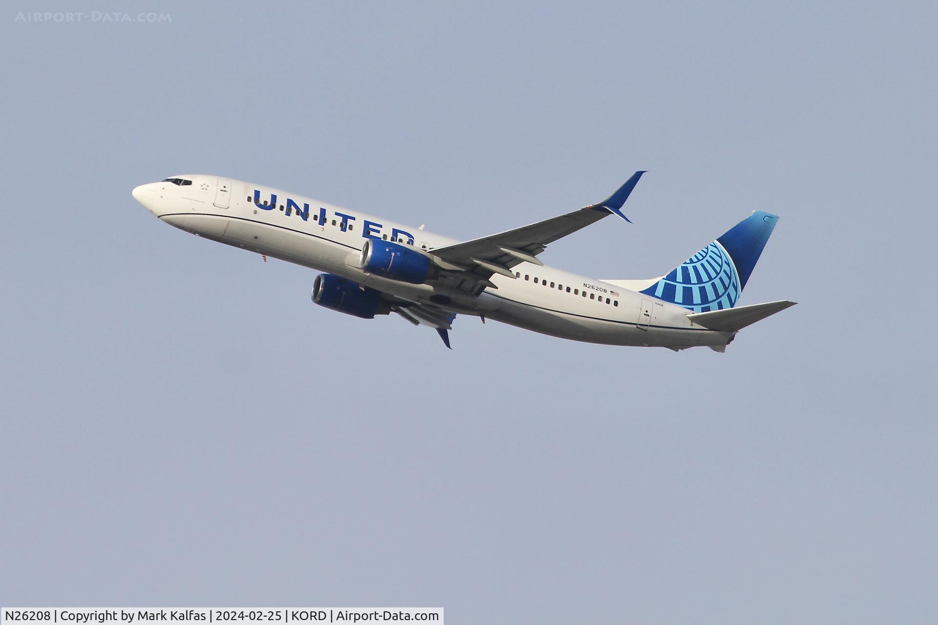 N26208, 2000 Boeing 737-824 C/N 30580, B738 United Airlines BOEING 737-824 N26208 UAL1698 ORD-PDX