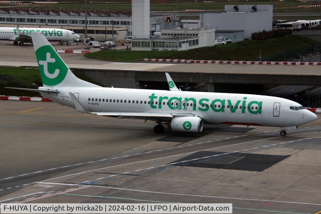 F-HUYA, 2016 Boeing 737-8JP C/N 42271, Taxiing