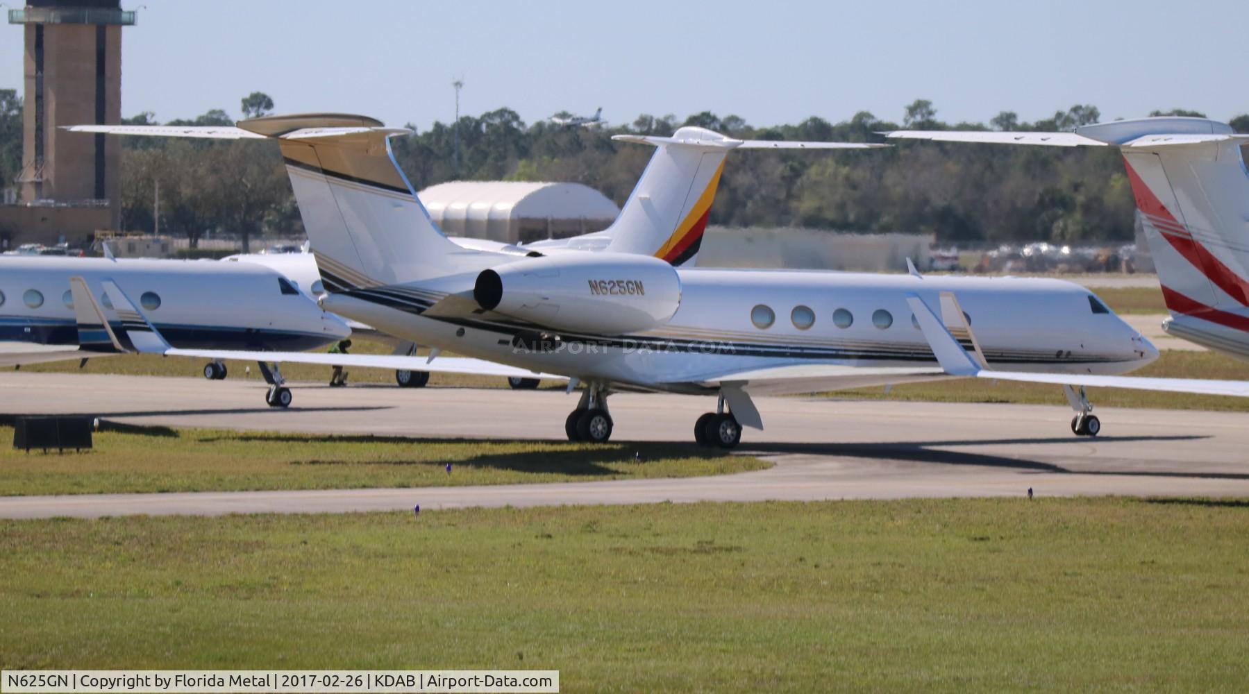 N625GN, 1999 Gulfstream Aerospace G-V C/N 575, G-V zx