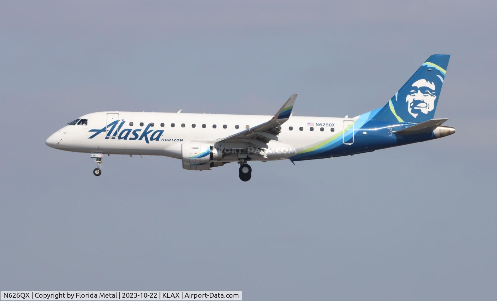 N626QX, 2017 Embraer 175LR (ERJ-170-200LR) C/N 17000669, SKW/ASA E175 zx PAE-LAX