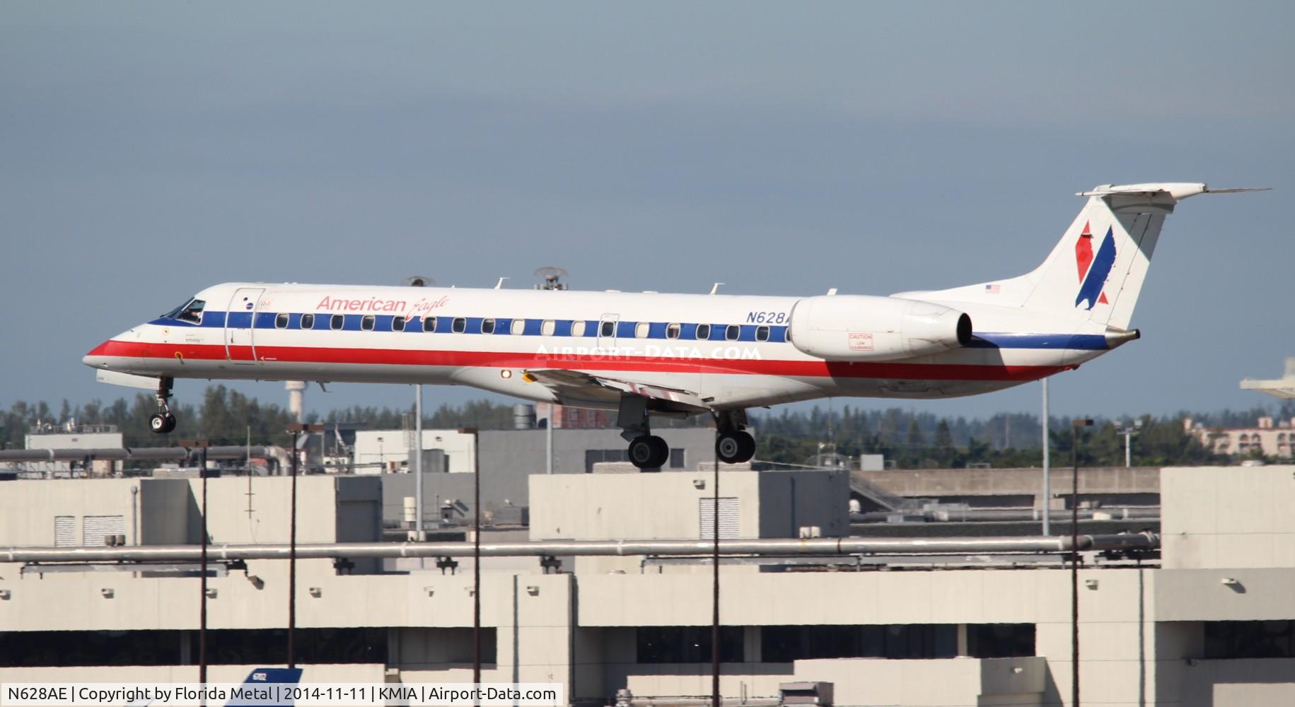 N628AE, 1999 Embraer ERJ-145LR (EMB-145LR) C/N 145124, ENY/AE E145 oc zx EYW-MIA