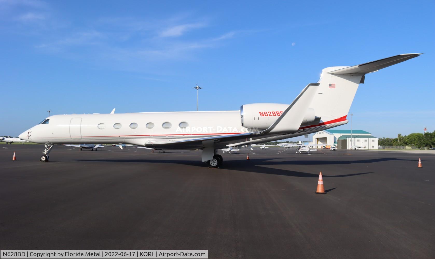 N628BD, 2001 Gulfstream Aerospace G-V C/N 628, G-V zx