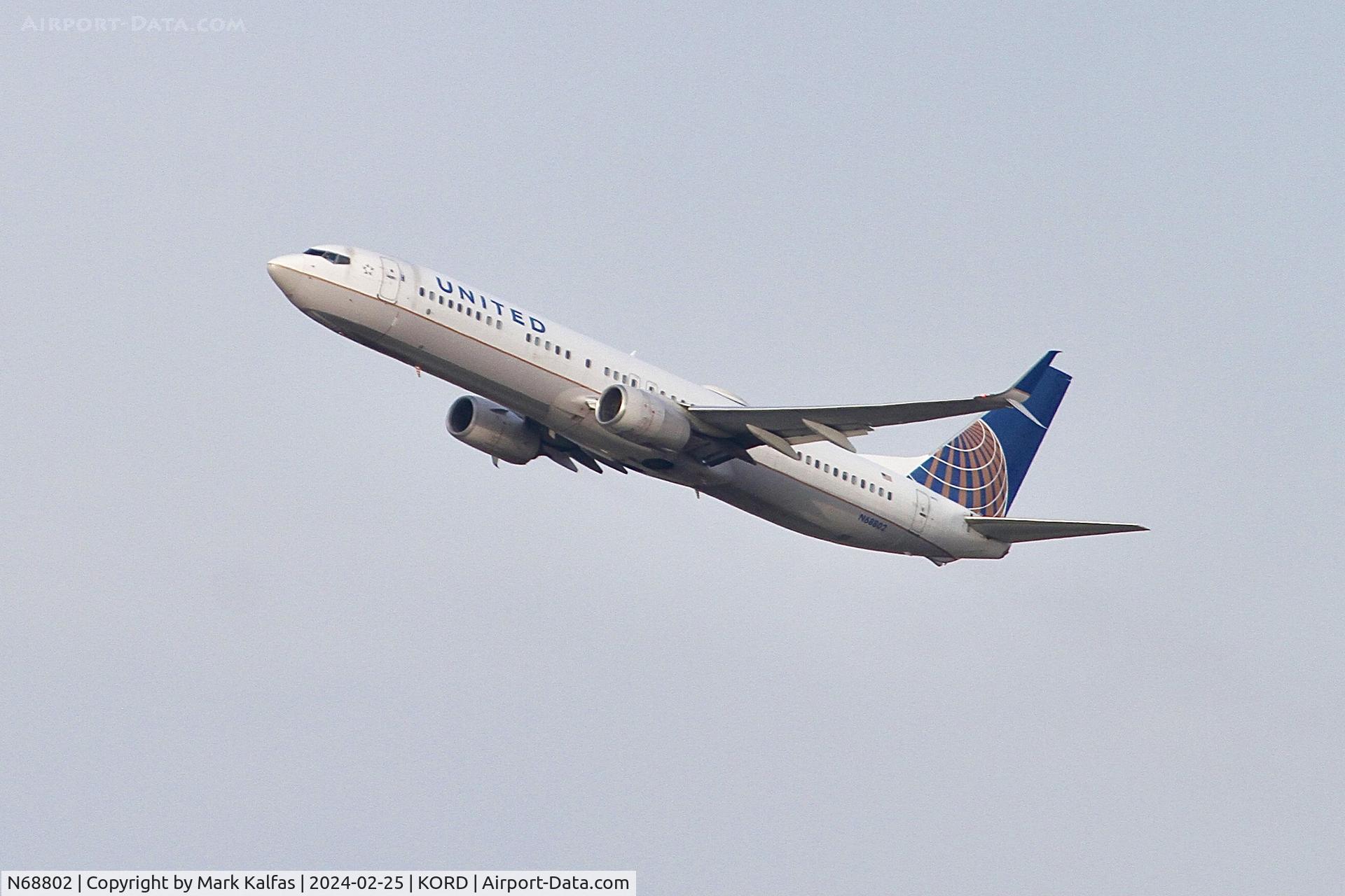 N68802, 2013 Boeing 737-924/ER C/N 42739, B739 United Airlines  BOEING 737-924ER N68802 UAL2278 ORD-SEA
