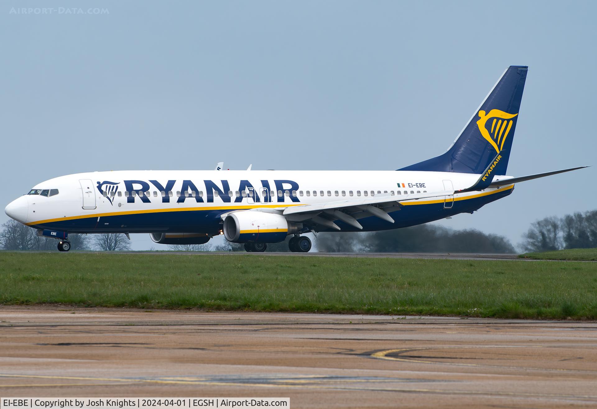 EI-EBE, 2009 Boeing 737-8AS C/N 37523, Arriving from Alicante.