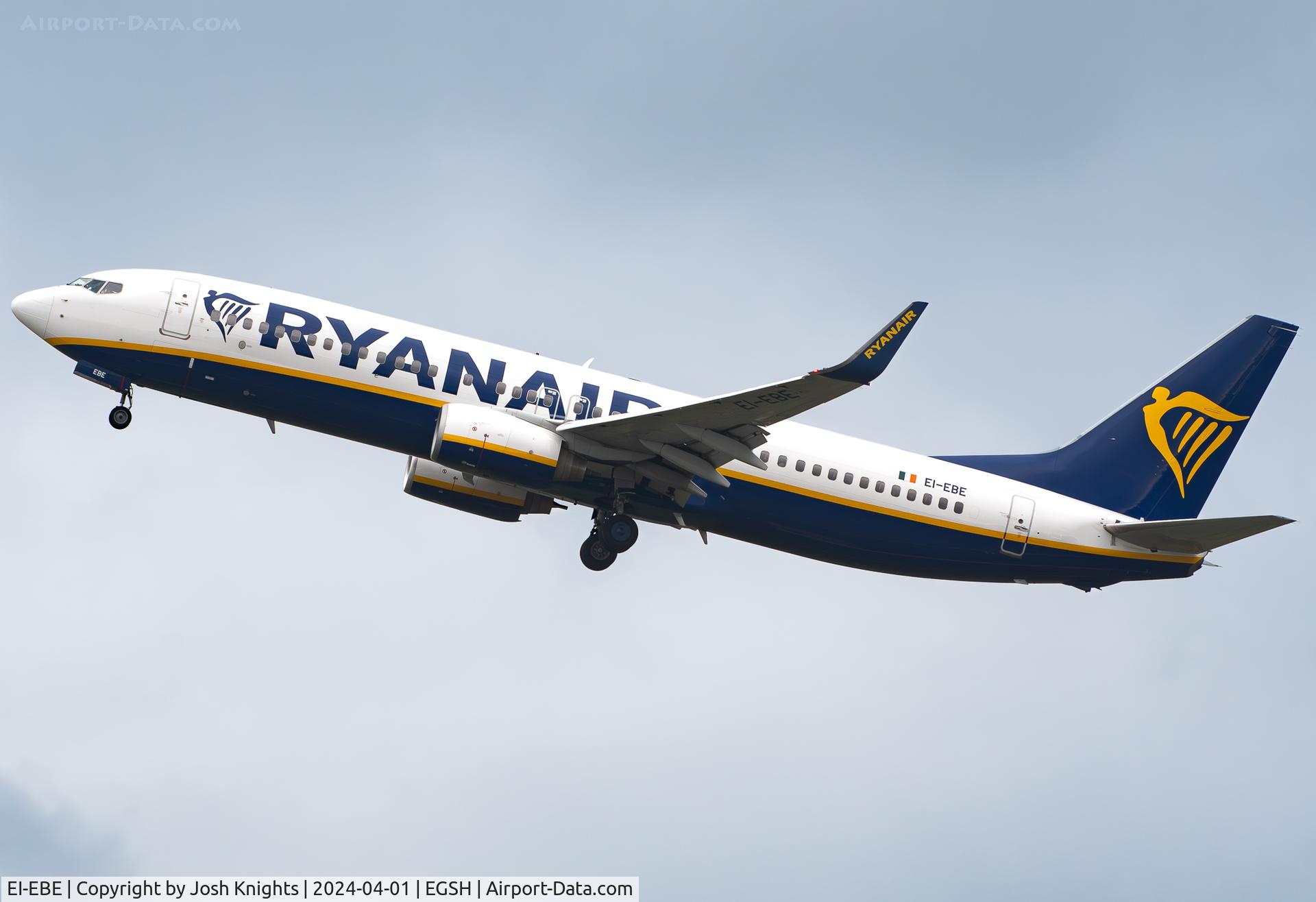 EI-EBE, 2009 Boeing 737-8AS C/N 37523, Departing to Alicante.
