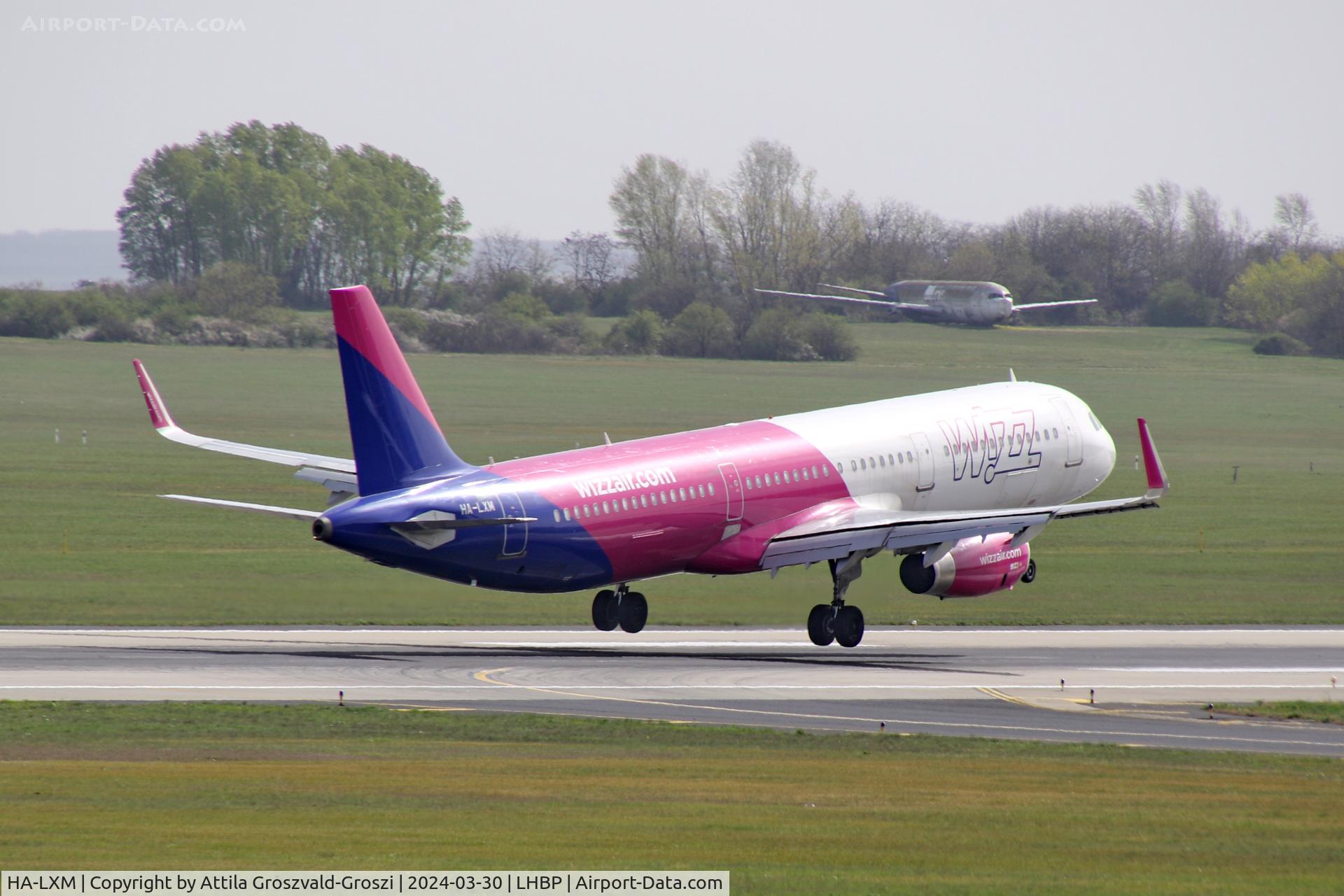 HA-LXM, 2017 Airbus A321-231 C/N 7528, LHBP/BUD - Liszt Ferenc International Airport, Hungary