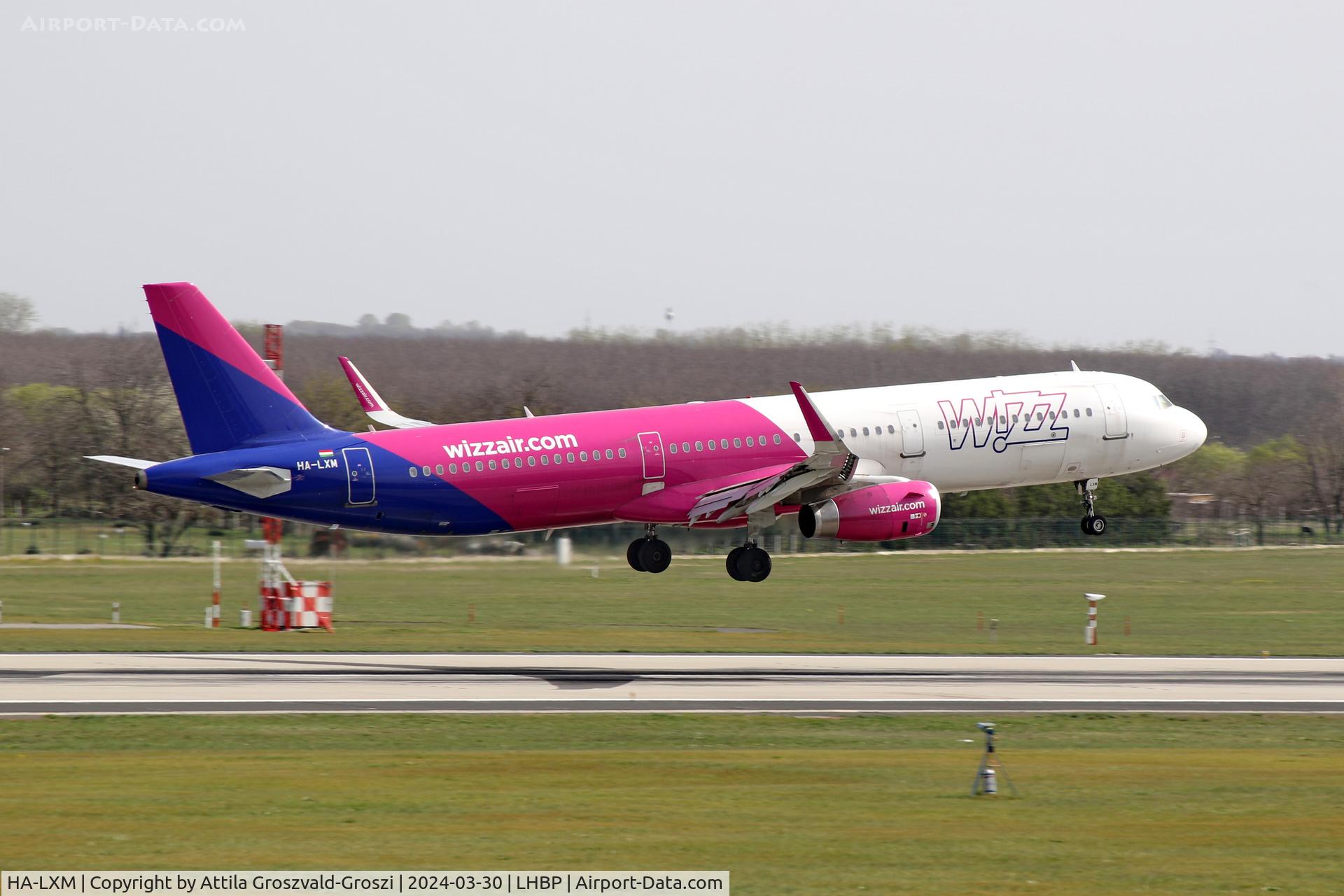 HA-LXM, 2017 Airbus A321-231 C/N 7528, LHBP/BUD - Liszt Ferenc International Airport, Hungary