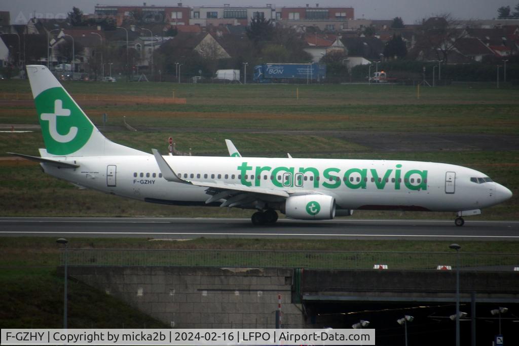 F-GZHY, 2016 Boeing 737-8K2 C/N 41344, Taxiing