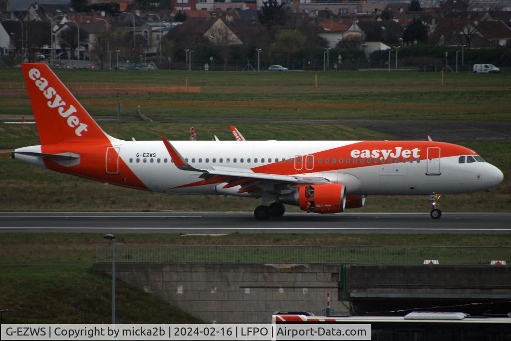 G-EZWS, 2014 Airbus A320-214 C/N 6011, Taxiing