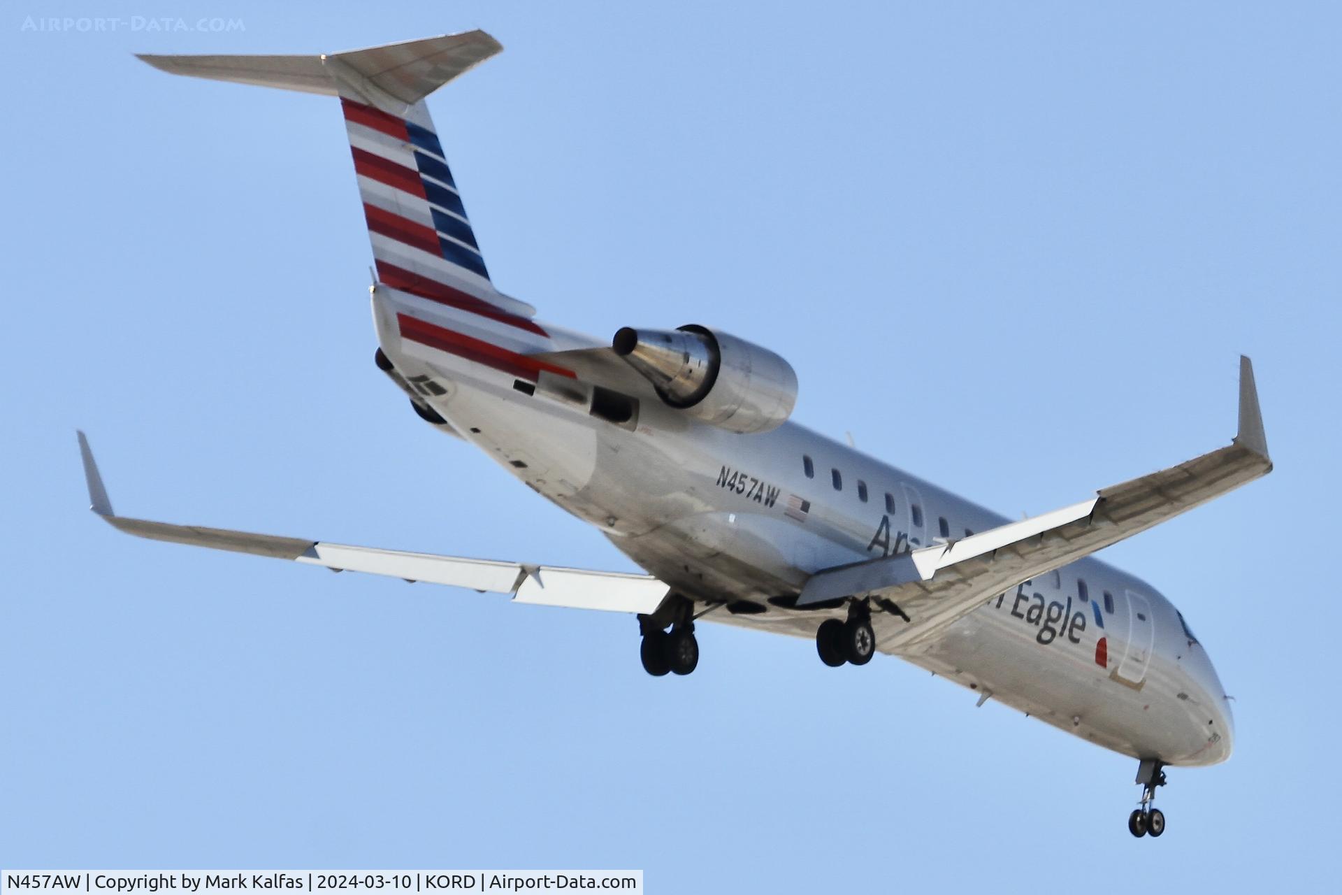 N457AW, 2003 Canadair CRJ-200LR (CL-600-2B19) C/N 7854, CRJ2 Air Wisconsin/American Eagle Canadair Regional Jet CRJ-200  N457AW AWI6029 SDF-ORD