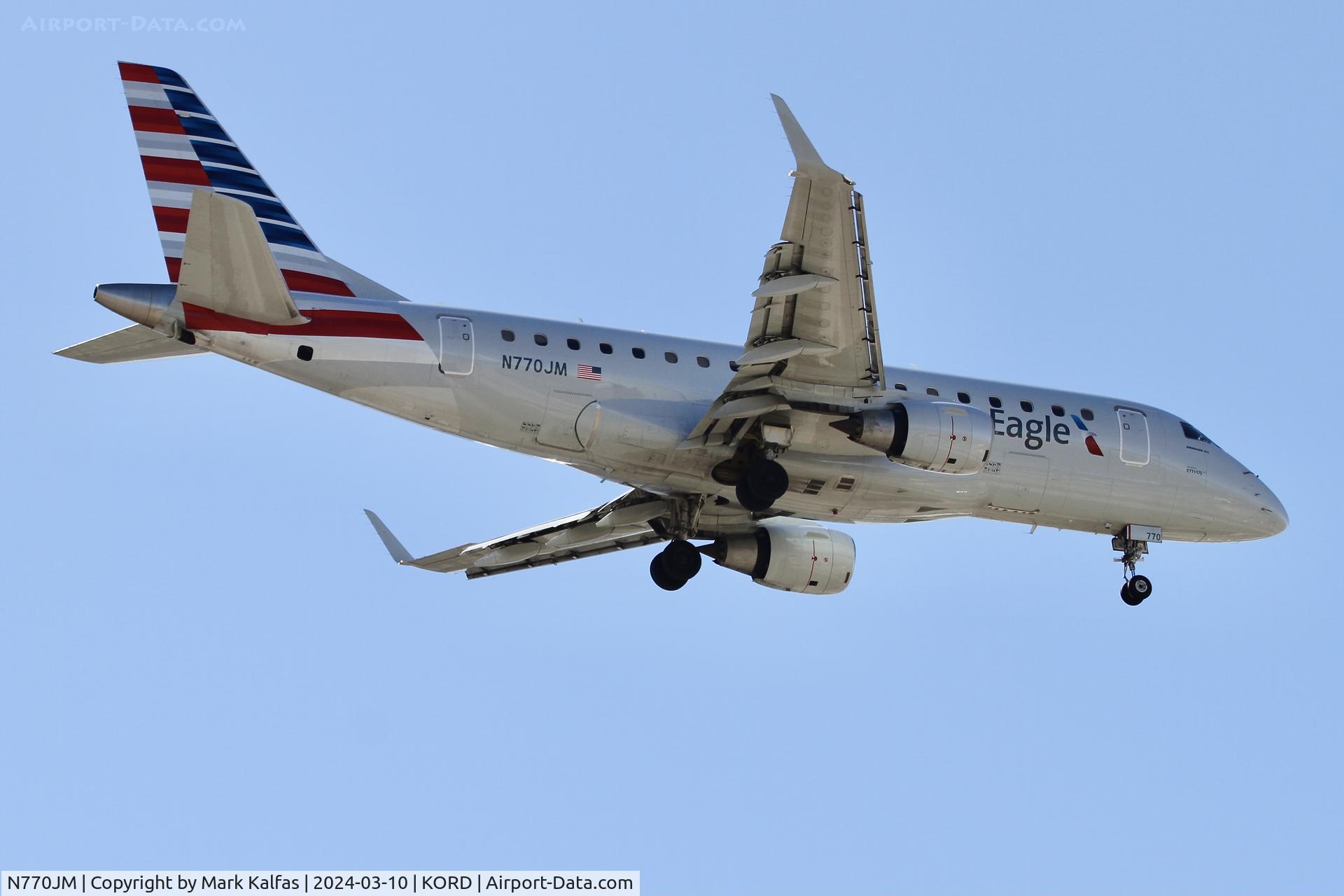 N770JM, 2004 Embraer 170LR (ERJ-170-100LR) C/N 17000025, E170 Envoy/ American Eagle EMBRAER ERJ 170-100 LR N770JM ENY3611 XNA-ORD