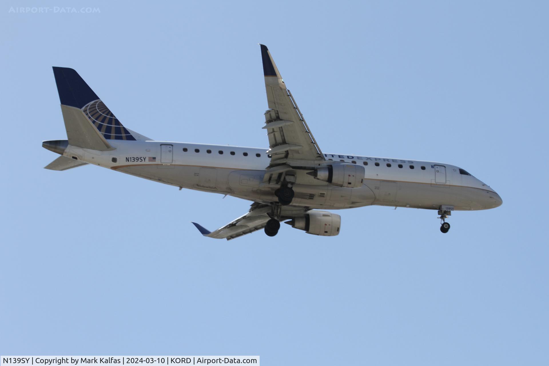N139SY, 2015 Embraer 175LR (ERJ-170-200LR) C/N 17000468, E75L SkyWes/United Express  Embraer ERJ-170-200LR  N139SY SKW5356 MCI-ORD
