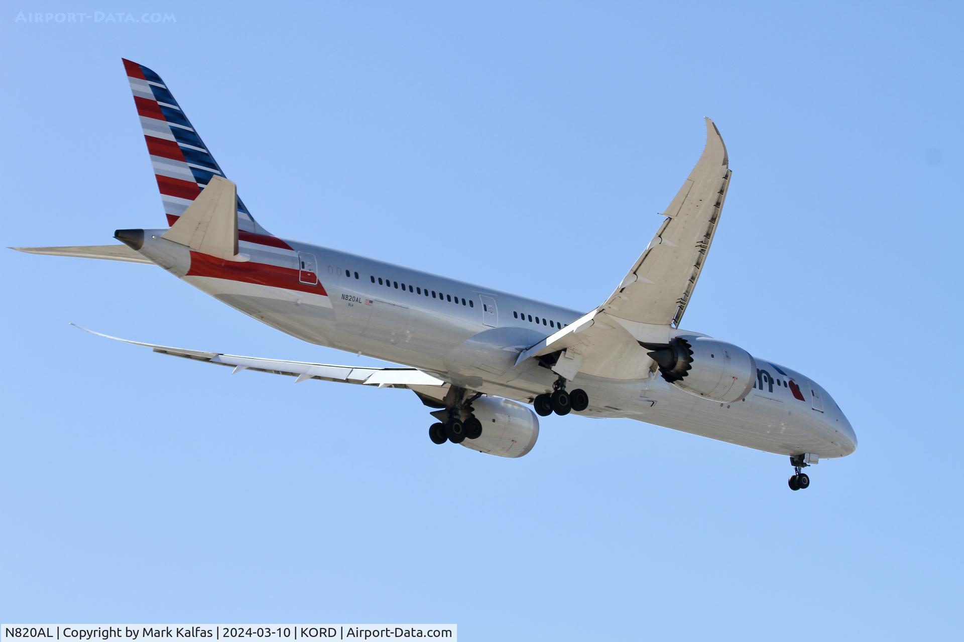 N820AL, 2016 Boeing 787-9 Dreamliner C/N 40639, B789 American Airlines 787-9 Dreamliner  N820AL AAL87 EGLL-KORD