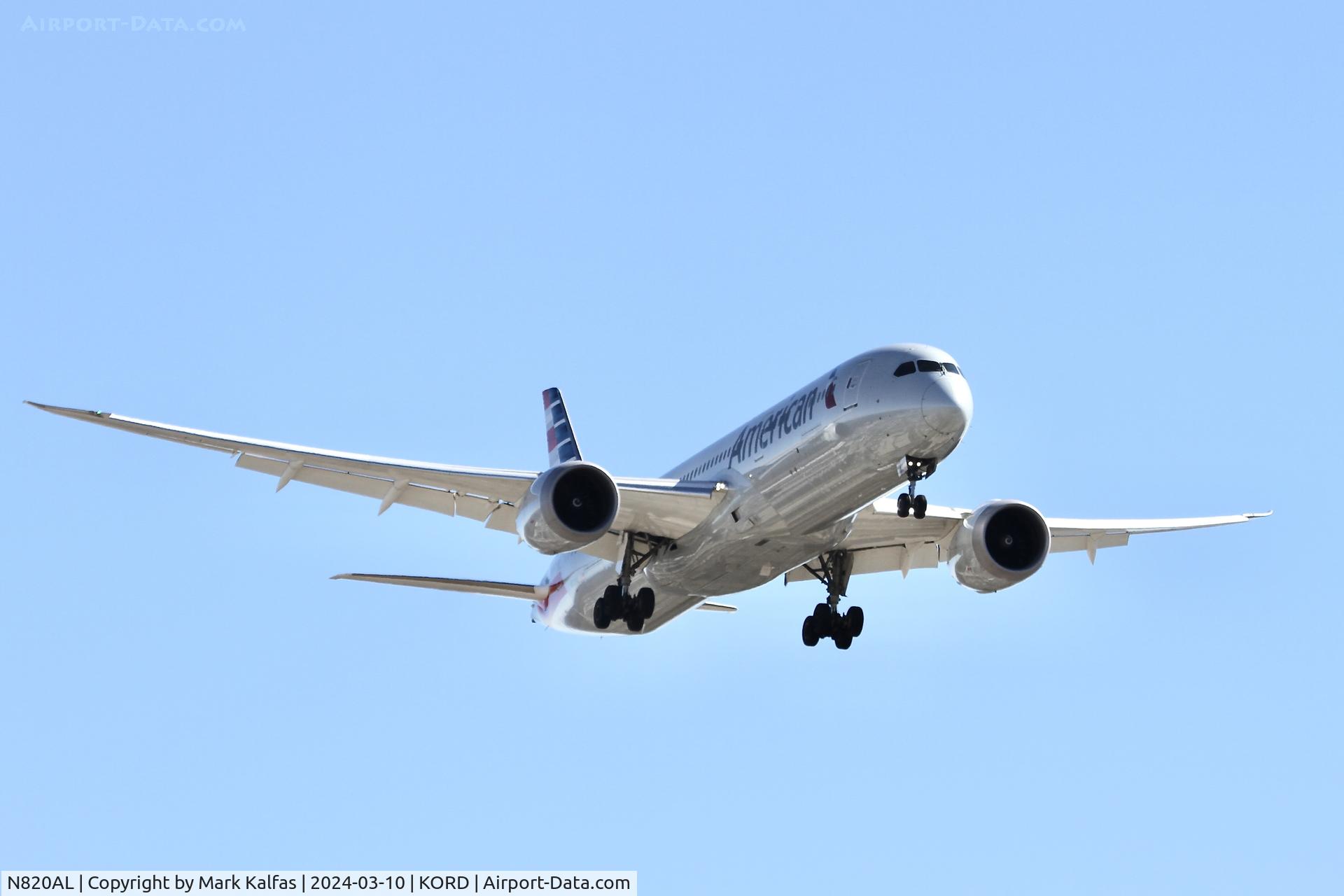 N820AL, 2016 Boeing 787-9 Dreamliner C/N 40639, B789 American Airlines 787-9 Dreamliner  N820AL AAL87 EGLL-KORD