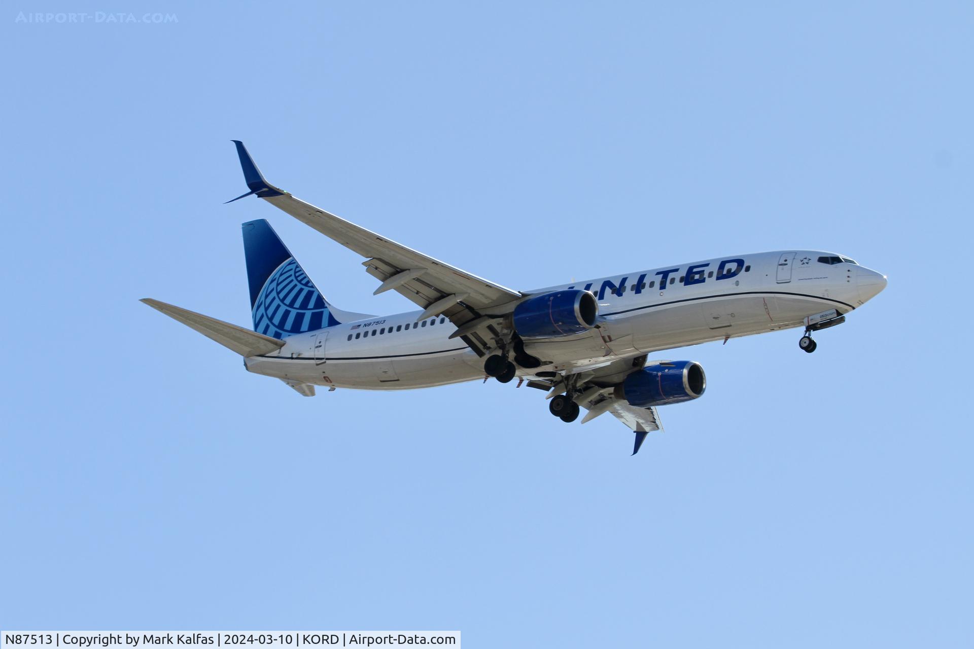 N87513, 2008 Boeing 737-824 C/N 31621, B738 United Airlines  Boeing 737-824 N87513 UAL1502 SAN-ORD