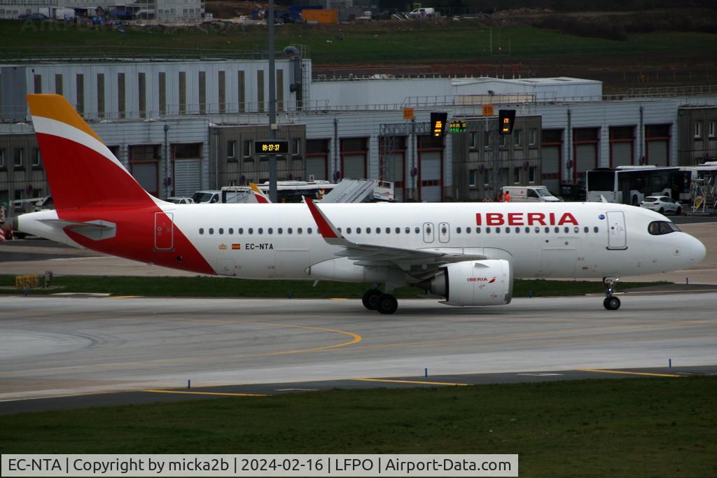 EC-NTA, 2021 Airbus A320-251N C/N 10696, Taxiing