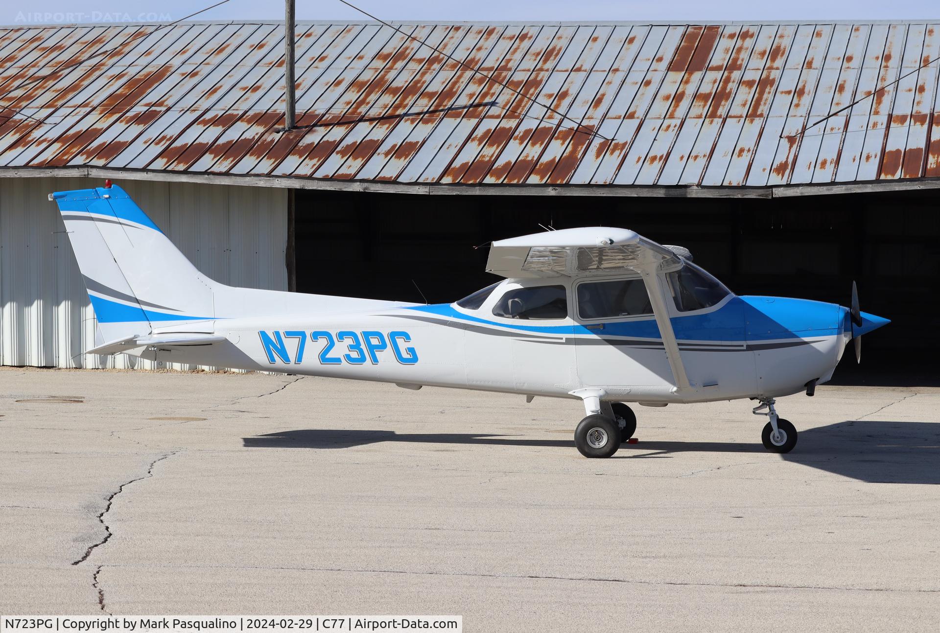 N723PG, 1998 Cessna 172R C/N 17280675, Cessna 172R