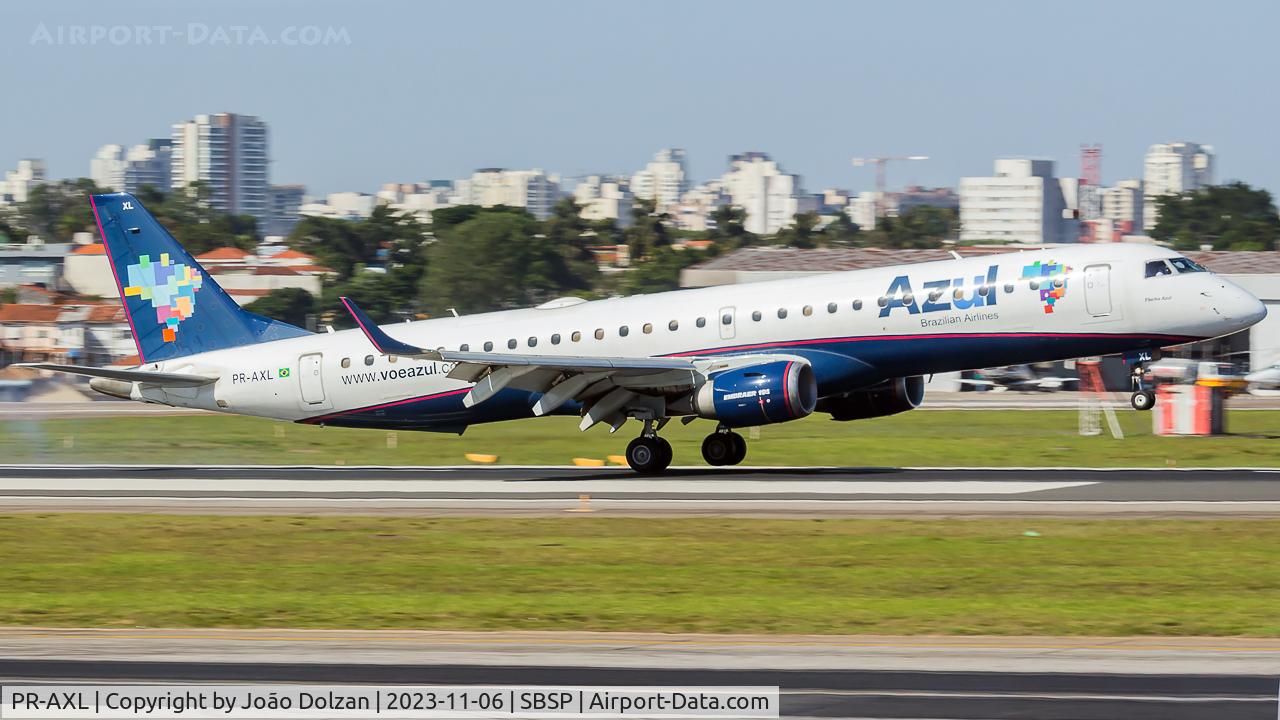 PR-AXL, 2012 Embraer ERJ-190-200IGW C/N 19000588, Aircraft name: Flecha Azul