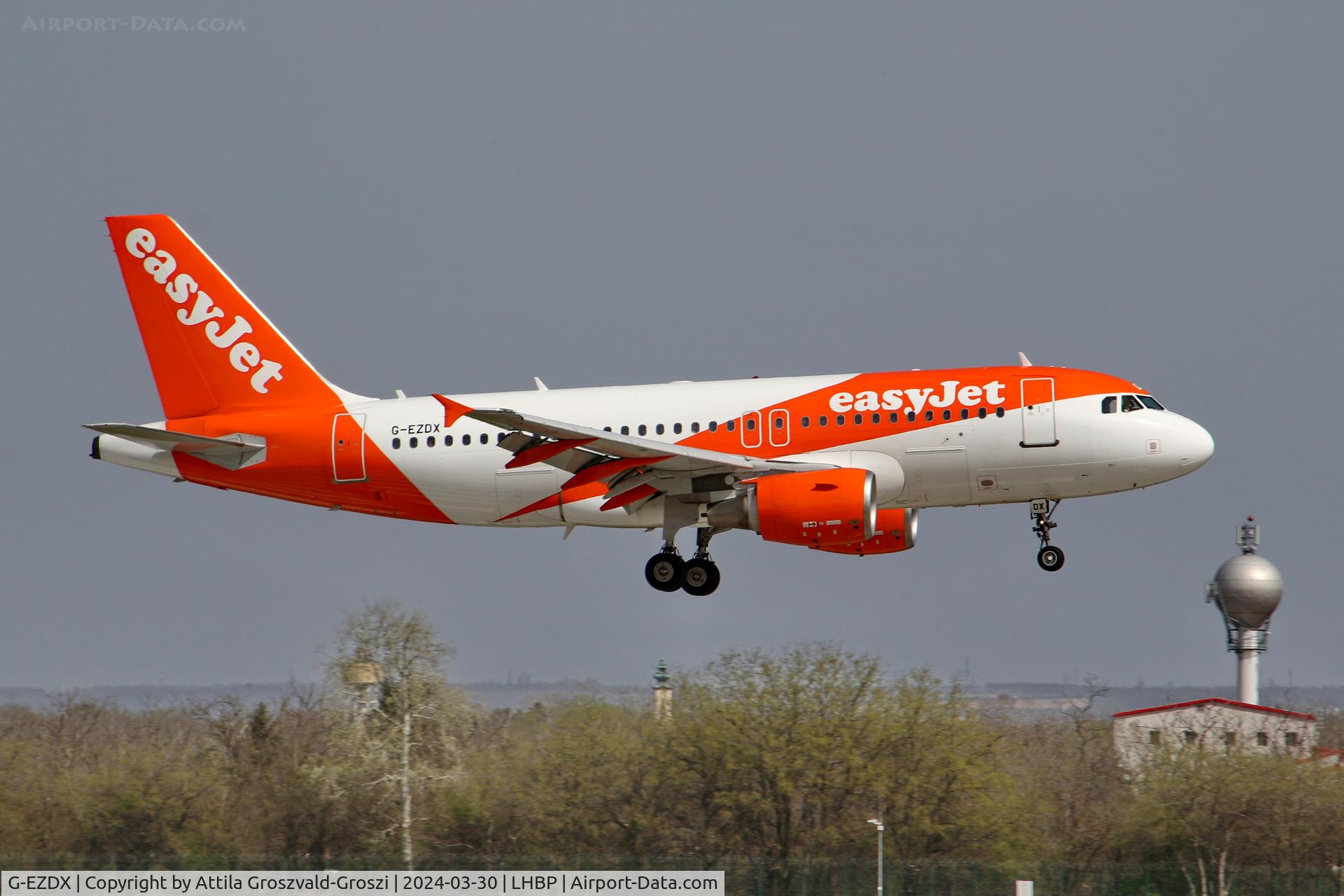 G-EZDX, 2009 Airbus A319-111 C/N 3754, LHBP/BUD - Liszt Ferenc International Airport, Hungary