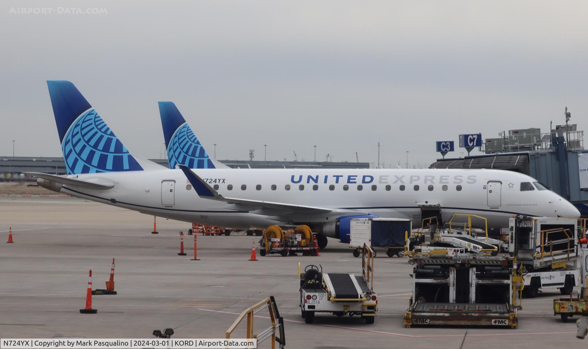N724YX, 2015 Embraer 175LR (ERJ-170-200LR) C/N 17000502, ERJ-170-200LR