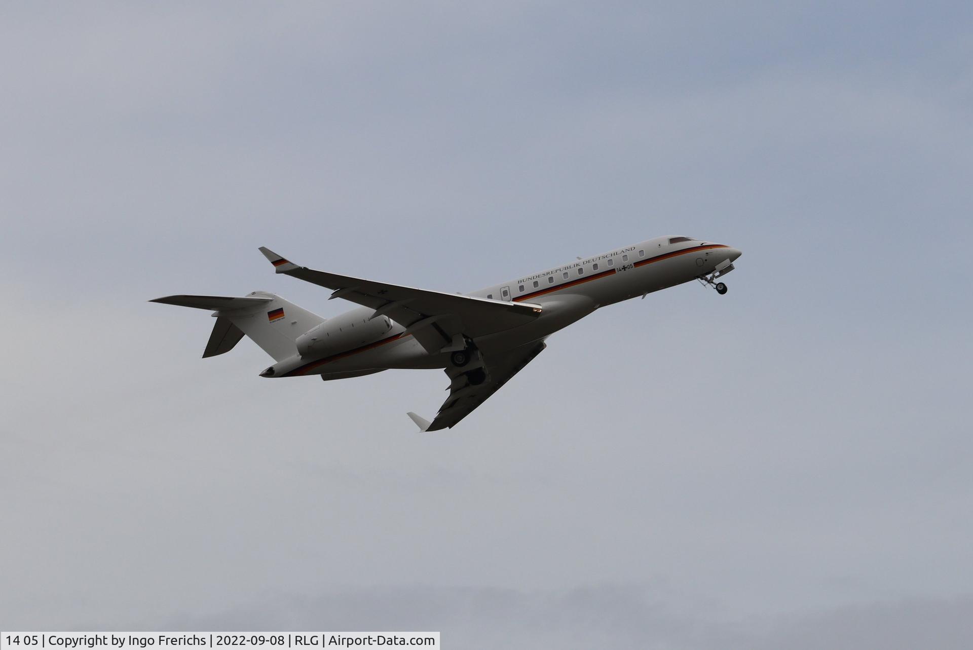 14 05, 2018 Bombardier BD-700-1A10 Global 6000 C/N 9859, 14+05 flies over Rostock-Laage Airport