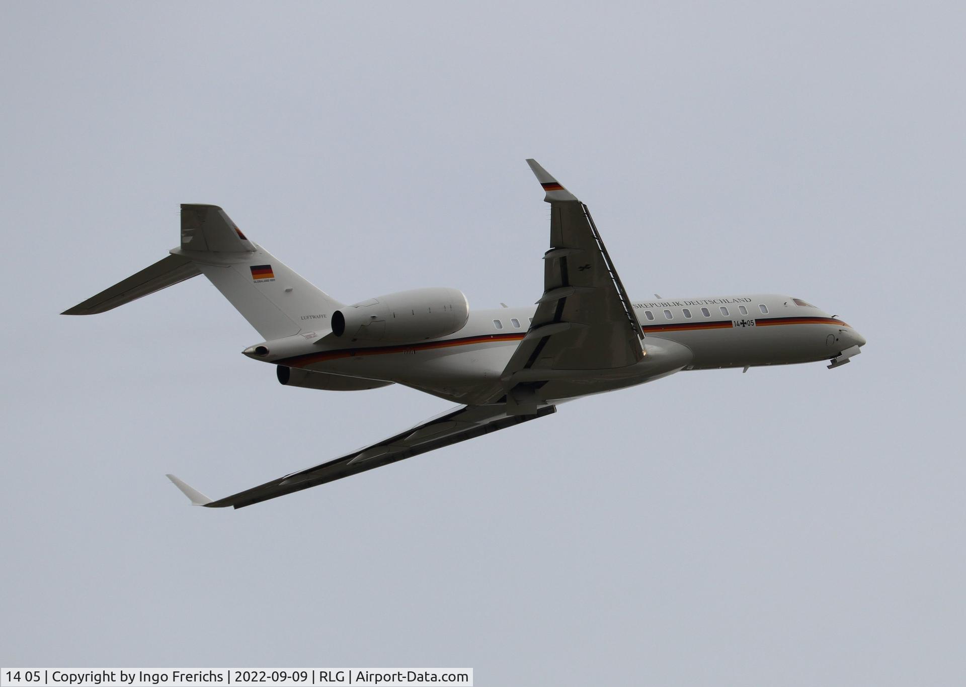 14 05, 2018 Bombardier BD-700-1A10 Global 6000 C/N 9859, 14+05 flies over Rostock-Laage Airport
