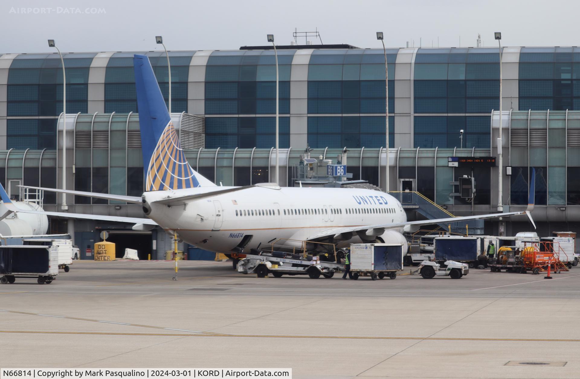 N66814, 2014 Boeing 737-924/ER C/N 42745, Boeing 737-924/ER
