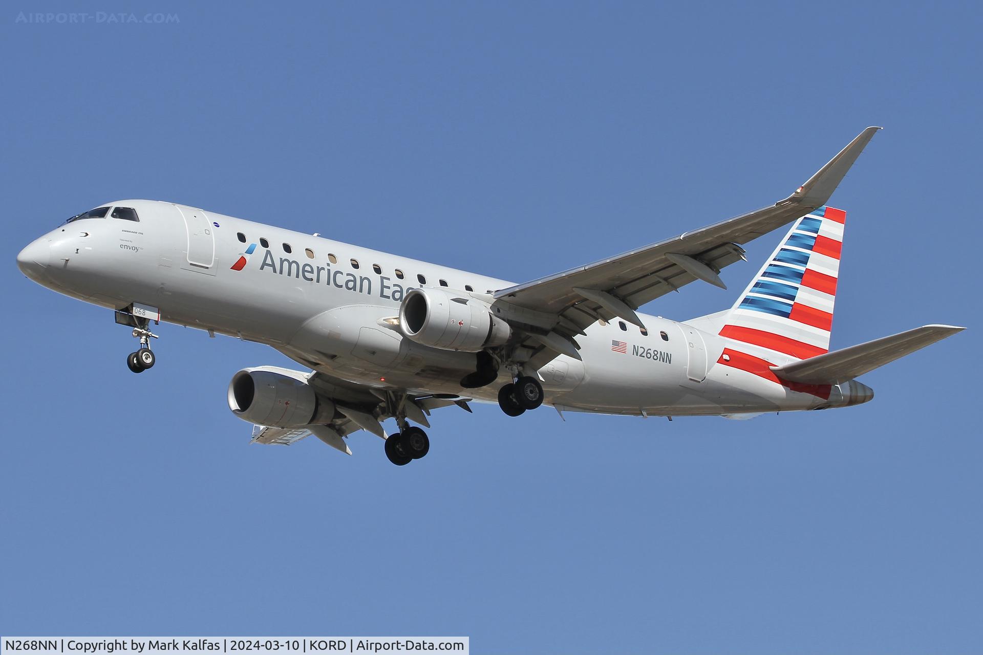 N268NN, 2018 Embraer 175LR (ERJ-170-200LR) C/N 17000772, E170 Envoy Air / American Eagle EMBRAER ERJ 170-200 LR N268NN ENY3931 CHS-ORD